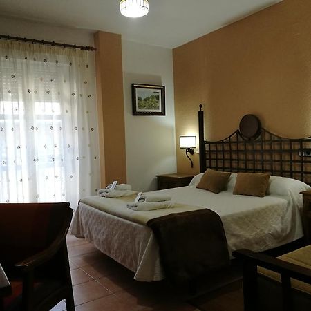 Hostal Turnat Béjar Εξωτερικό φωτογραφία